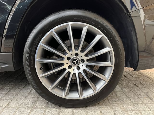 MERCEDES BENZ GLS class