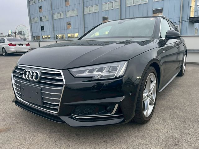 AUDI A4 AVANT
