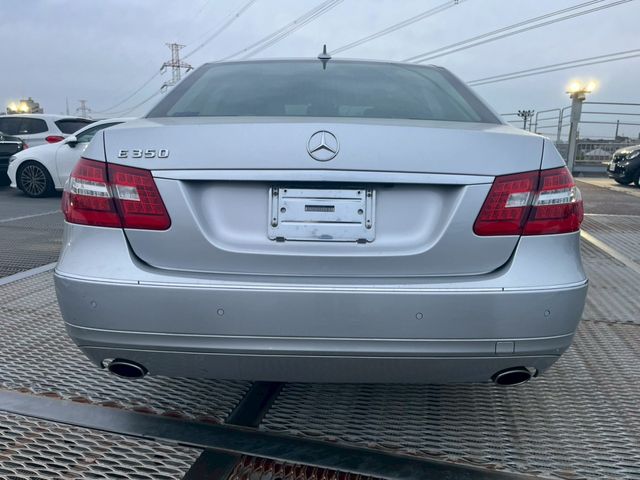 MERCEDES BENZ E-Class sedan