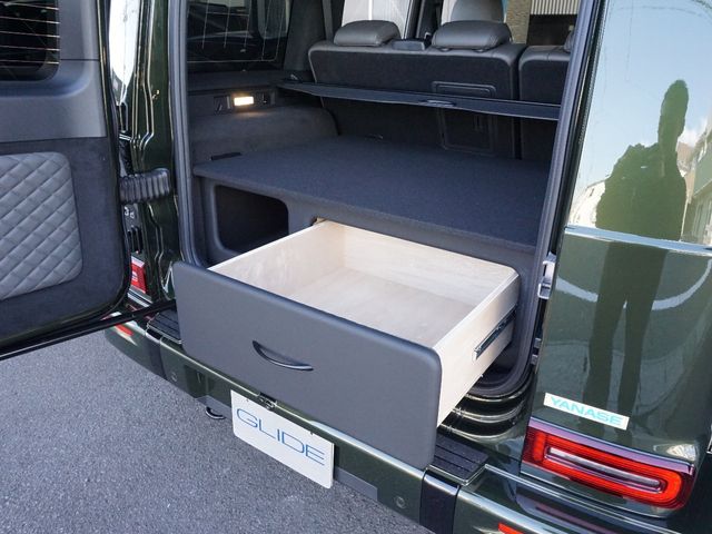 MERCEDES BENZ G class