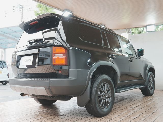 LANDCRUISER 250