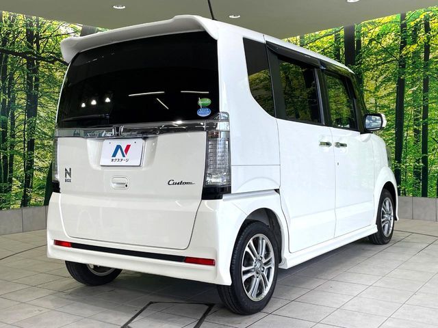 N BOX CUSTOM