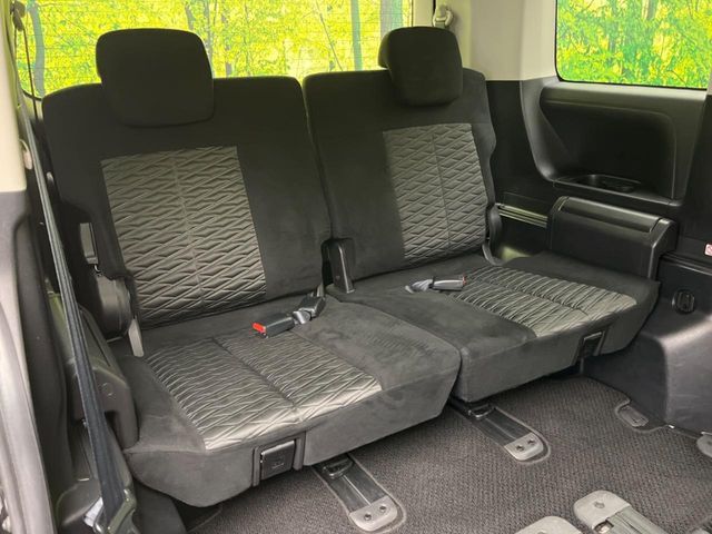 DELICA D:5 4WD