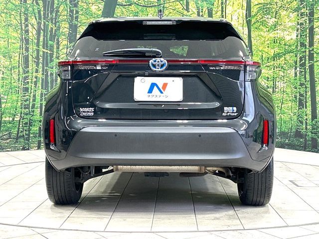 YARIS CROSS HYBRID