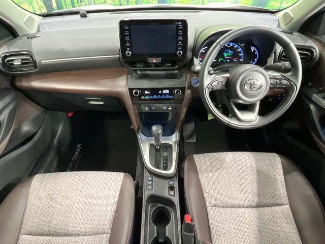 YARIS CROSS HYBRID