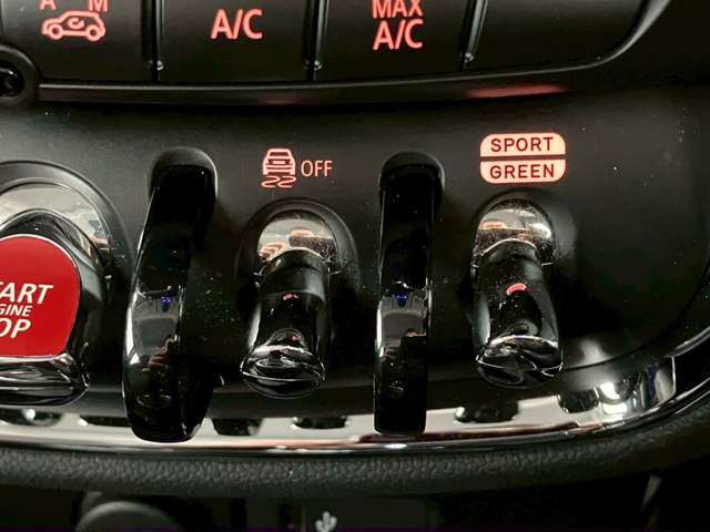 MINI COOPER D CLUBMAN
