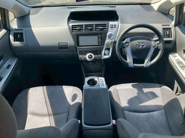 PRIUS Alpha