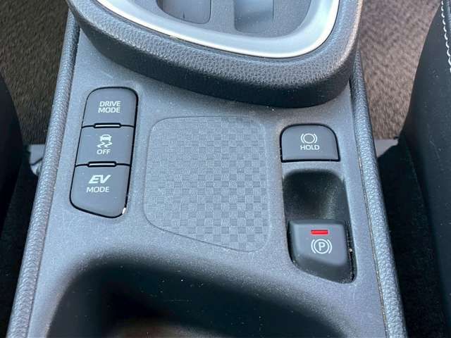 YARIS CROSS HYBRID