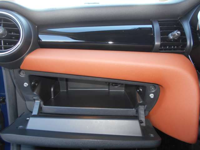 BMW MINI COOPER D