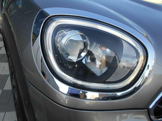 MINI COOPER CROSSOVER