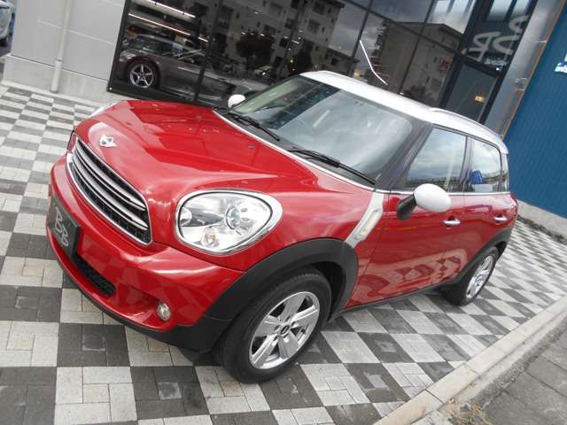 BMW MINI COOPER CROSSOVER