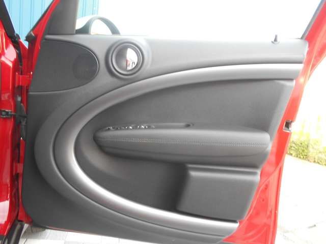BMW MINI COOPER S CROSSOVER