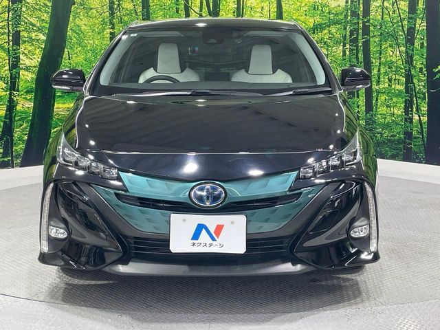 PRIUS PHV