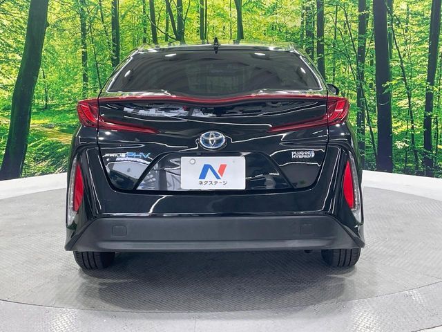 PRIUS PHV