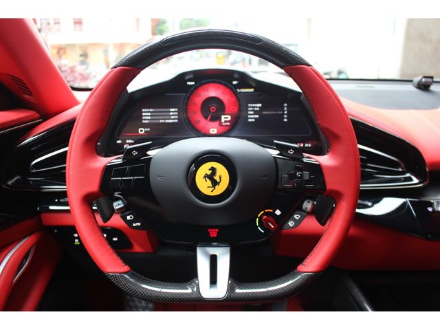 FERRARI Purosangue