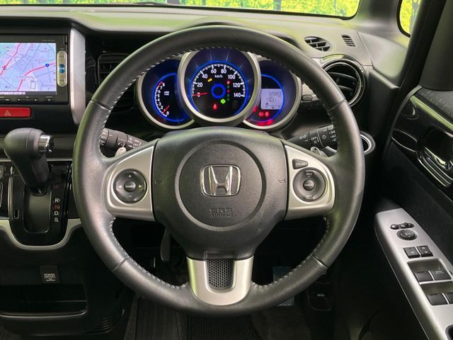 N-BOX CUSTOM