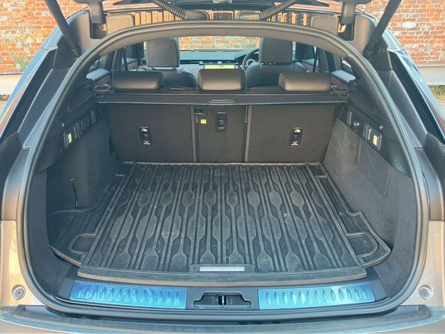 ROVER RANGE ROVER VELAR