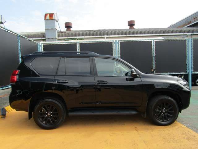 LANDCRUISER PRADO