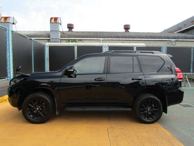 LANDCRUISER PRADO