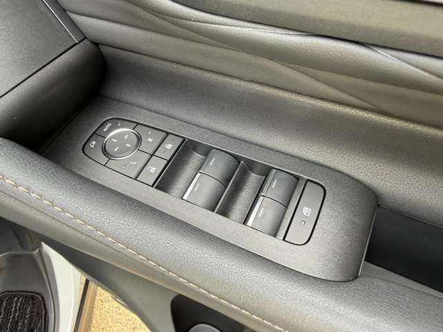 ALPHARD hybrid 4WD