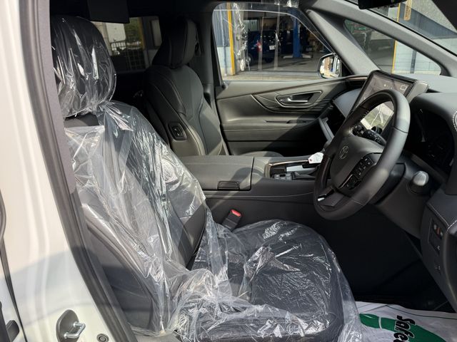 ALPHARD hybrid 4WD