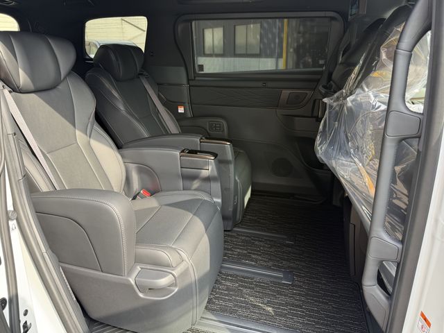 ALPHARD hybrid 4WD