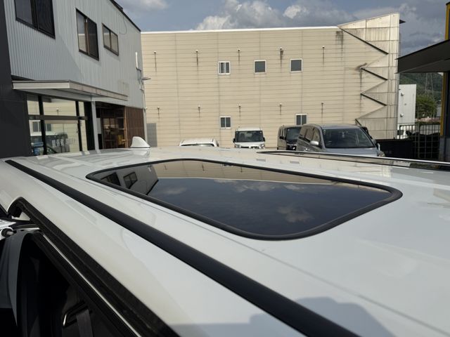ALPHARD hybrid 4WD