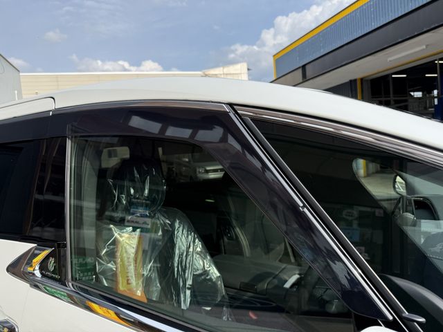 ALPHARD hybrid 4WD