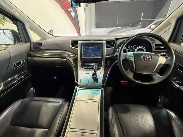 VELLFIRE 4WD