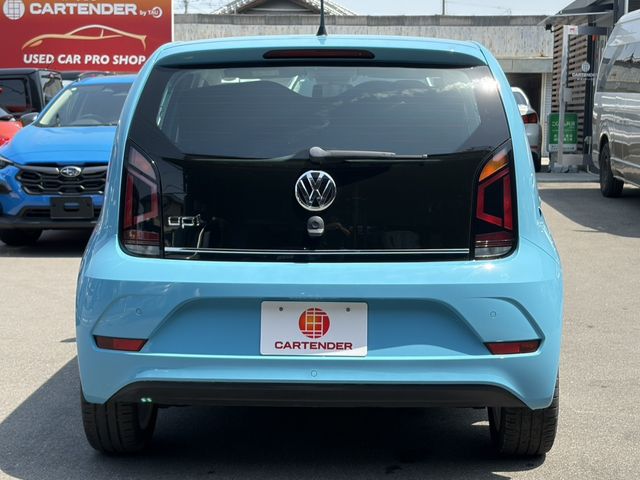 VOLKSWAGEN up!