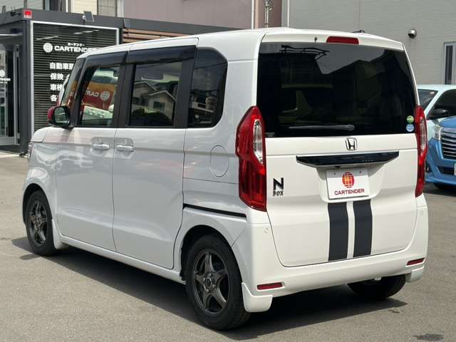 N BOX