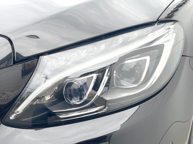 MERCEDES BENZ C class sedan