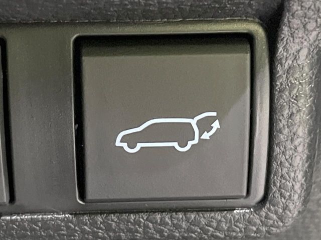 COROLLA CROSS HYBRID