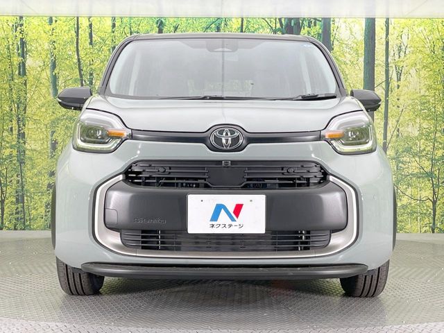 SIENTA HYBRID