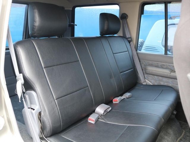 LANDCRUISER van