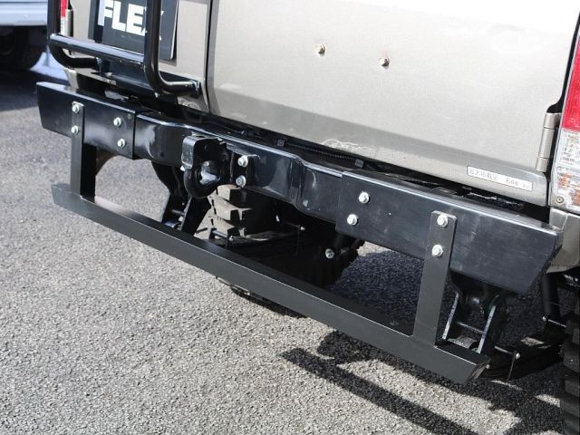 LANDCRUISER van