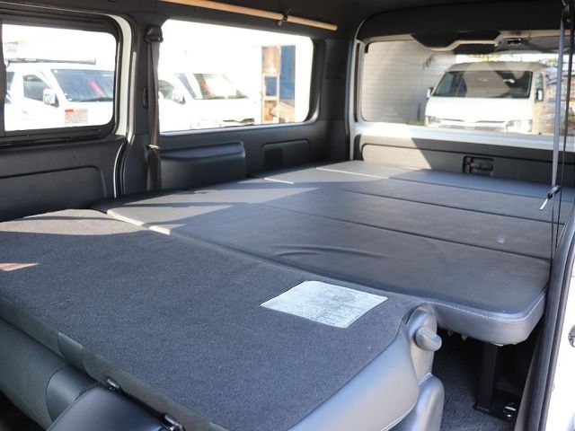HIACE van 4WD