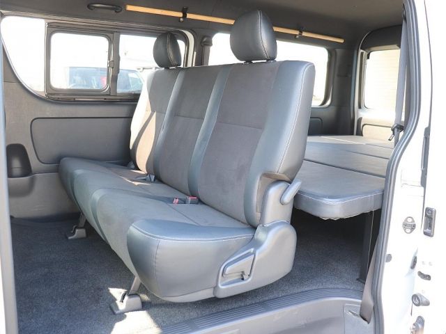 HIACE van 4WD