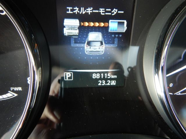 X-TRAIL HYBRID 4WD