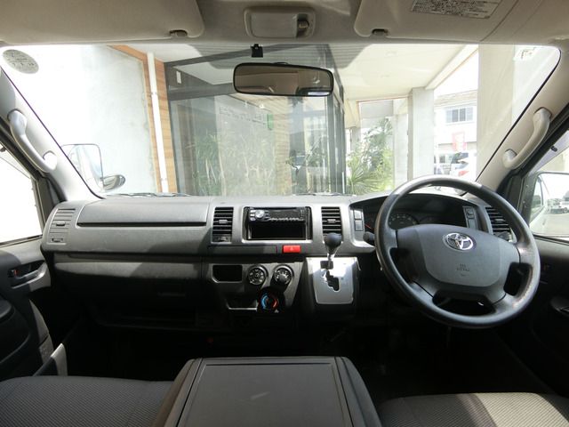 HIACE van 2WD