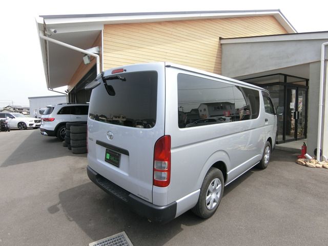 HIACE van 2WD