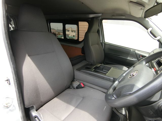 HIACE van 2WD