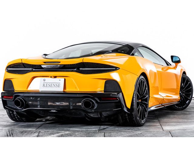 McLaren GT