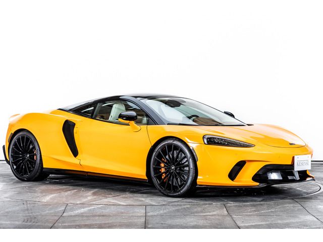 McLaren GT