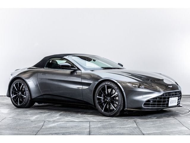 V8 Vantage Roadster
