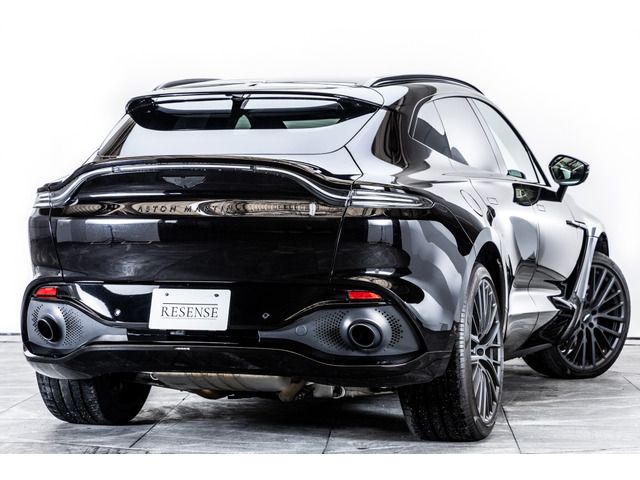 ASTON MARTIN SUV