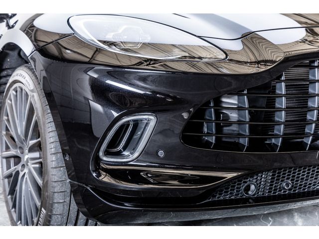ASTON MARTIN SUV