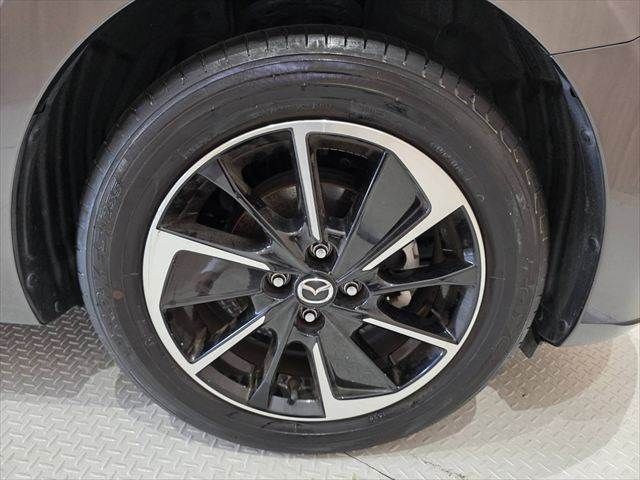 MAZDA2