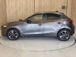 MAZDA2