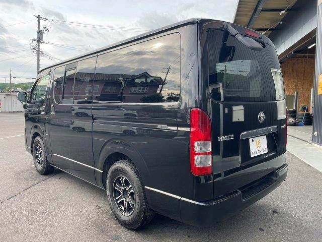 HIACE van 2WD